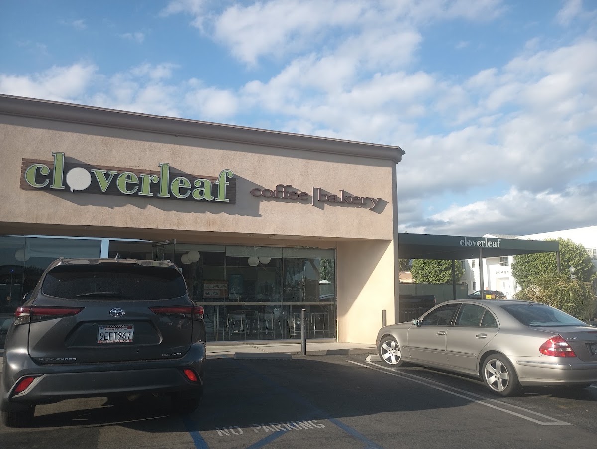 Cloverleaf Coffee & Bakery