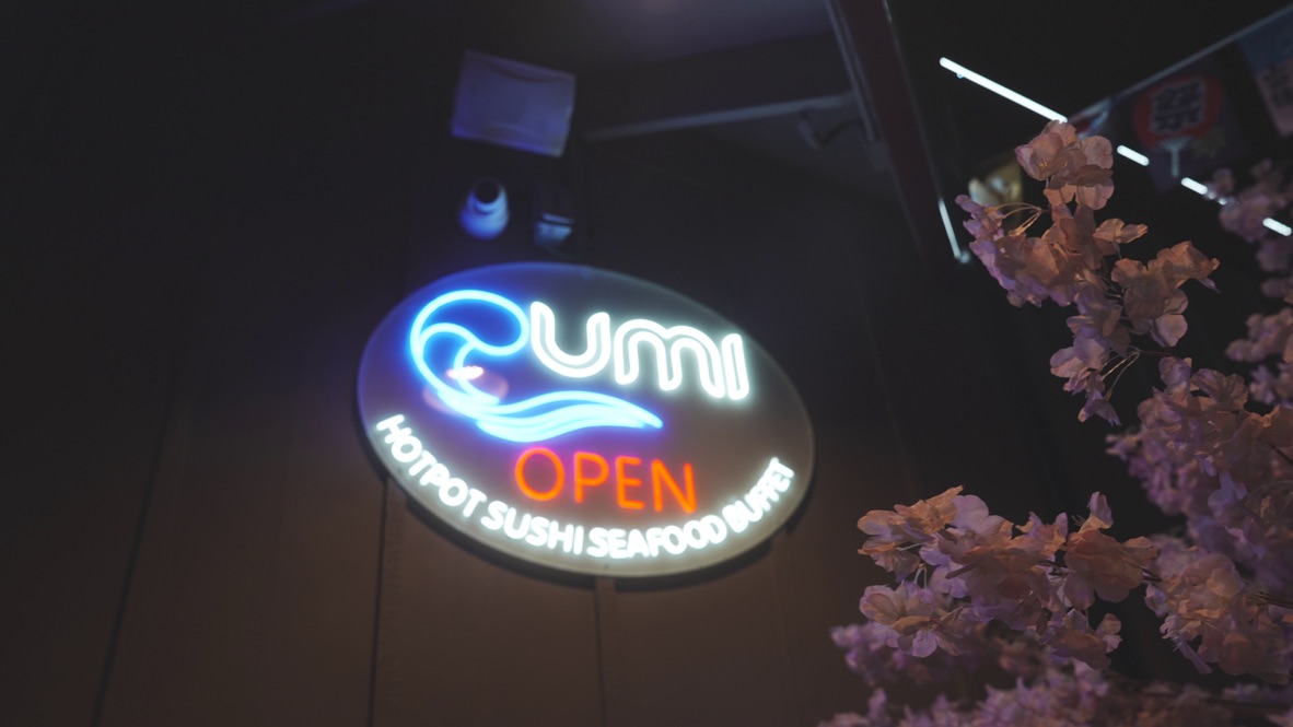 Umi Hot Pot & Sushi